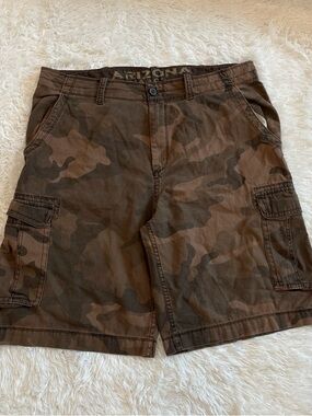 Arizona Jean Company Brown Camouflage Cargo Shorts